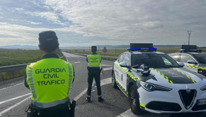 Control de alcoholemia de la Guardia Civil en carretera