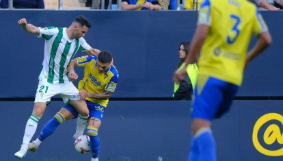 Carlos Albarrán, en el duelo ante el Cádiz