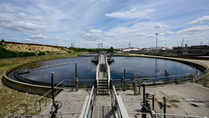 Planta de tratamiento de aguas residuales de Seine-Valenton, perteneciente a la Autoridad de Saneamiento del Gran París