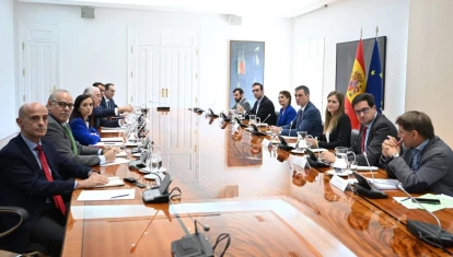 Reunión de Pedro Sánchez y el Gobierno con las compañías eléctricas