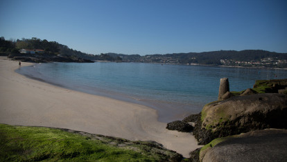 La playa de Pontevedra reconocida por sus aguas cristalinas