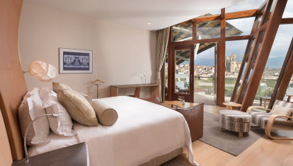 Hotel Marqués de Riscal (La Rioja)