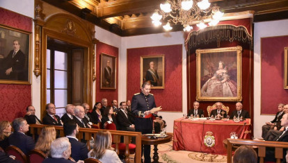 El general Amador Enseñat y Berea, en la Real Academia de Ciencias Morales y Políticas