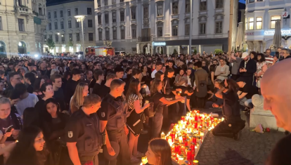 Vigilia por las víctimas del tiroteo