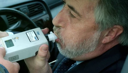 Los conductores profesionales deberán someterse a controles de alcoholemia