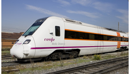 Tren Alvia.