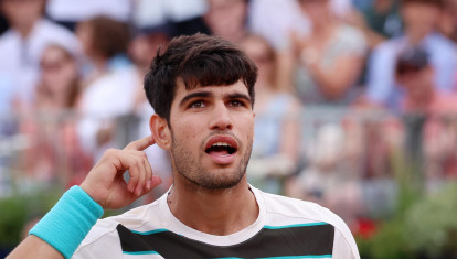 Carlos Alcaraz en la final del ATP de Queen's
