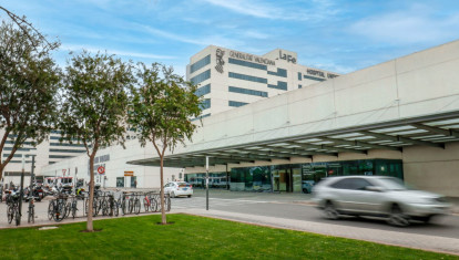 Imagen de archivo del Hospital La Fe de Valencia, donde se ha registrado el incendio