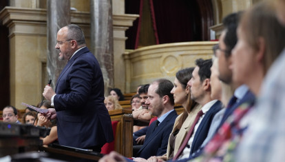 El presidente del PP en Cataluña, Alejandro Fernández, este martes en el Parlament