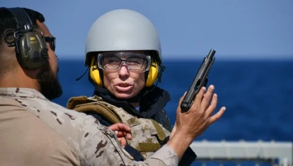 Laura Pons es la primera y única mujer buceadora de caza de minas de España