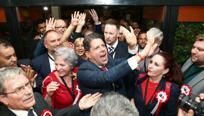 El ministro principal de Gibraltar, Fabián Picardo, eufórico tras ganar las últimas elecciones en el Peñón (archivo)