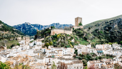Uno de los pueblos blancos más bonitos de España y de Andalucía.