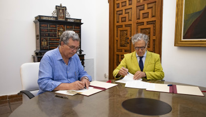 Firma del convenio entre la Diputación de Córdoba y la Real Academia de Córdoba