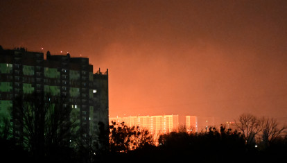 Varios drones rusos impactaron en Kiev anoche