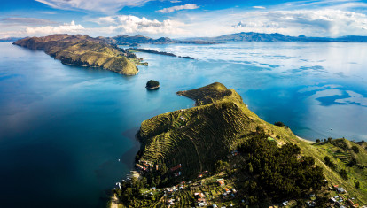 Isla del sol en el lago Titicaca en Bolivia