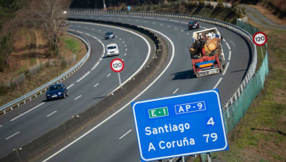 AP-9, una de las autopistas de peaje más polémicas