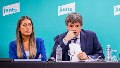 La portavoz de Junts en el Congreso, Miriam Nogueras; el expresidente de la Generalitat y líder de Junts, Carles Puigdemont