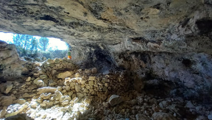 Cueva sepulcral en Carcelén (Albacete)
