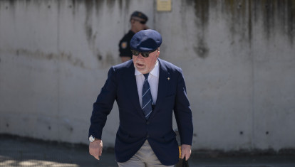 (Foto de ARCHIVO)
El excomisario José Manuel Villarejo a su salida al primer día del juicio de la Operación Kitchen, en la Audiencia Nacional, a 6 de abril de 2026, en San Fernando de Henares, Madrid (España). El caso Kitchen investiga la presunta operación del Ministerio del Interior para sustraer información sensible al extesorero del Partido Popular, Luis Bárcenas, que pudiera perjudicar a altos cargos de este partido político.

Alberto Ortega / Europa Press
06/4/2026
