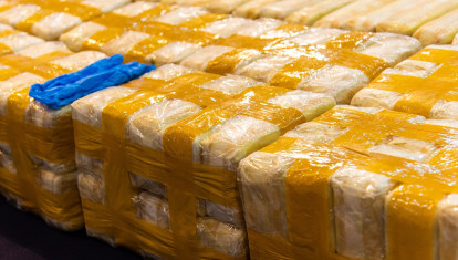 Imagen de archivo de fardos de cocaína incautados en aduanas para ilustrar el contenido de la noticia