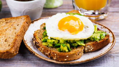Empezar el día con el desayuno ayuda a comer mejor