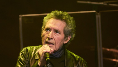 Miguel Rios durante un concierto