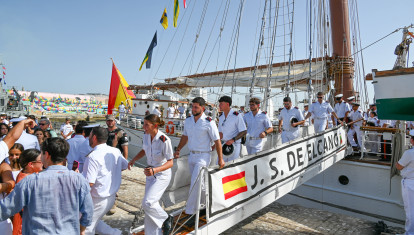 Integrantes del XCVIII Crucero de Instrucción de Elcano a su llagada a Cádiz.
REMITIDA / HANDOUT por ARMADA ESPAÑOLA
Fotografía remitida a medios de comunicación exclusivamente para ilustrar la noticia a la que hace referencia la imagen, y citando la procedencia de la imagen en la firma
31/7/2026