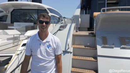 Jose es capitán de yate en Ibiza pero debido a la falta de vivienda reside en una furgoneta con su pareja.