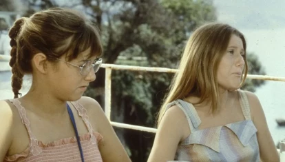 Desi y Bea, dos de las protagonistas más conocidas de Verano Azul