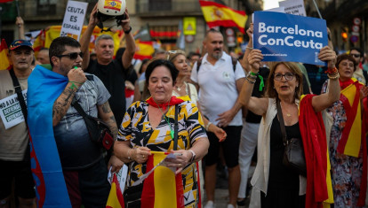 Personas concentradas en apoyo a Ceuta