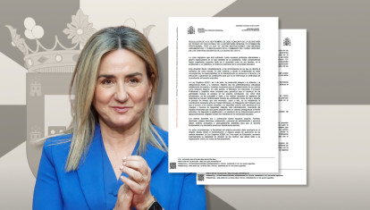 Montaje de la ministra de Educación y el documento
