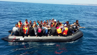 Inmigrantes rescatados en el Estrecho (archivo)