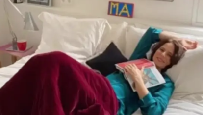 La actriz Aitana Sánchez-Gijón en el dormitorio de su casa