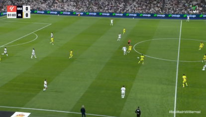 La jugada que enfadó a Mourinho en el primer minuto del Real Madrid - Villarreal