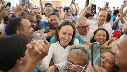 María Corina Machado en la iglesia donde ha hecho su primera aparición pública