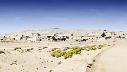 Ciudad fantasma de Kolmanskop cerca de Luderitz en el desierto de Namib