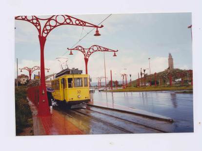 Un tranvía turístico de La Coruña