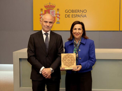 Margarita Robles, galardonada con el premio ‘Barakah’ de la Cámara de Comercio de Valladolid por su contribución a la mediación