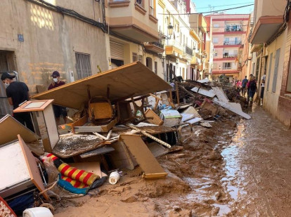 Una calle de Paiporta 3 días después de la dana, Valencia