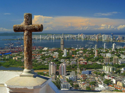 Vista de Cartagena de Indias desde el cerro de La Popa.