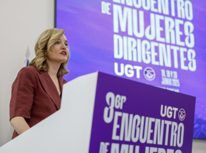 La ministra de Educación y portavoz del Gobierno, Pilar Alegría, durante el acto de clausura del III encuentro de Mujeres Dirigentes de UGT, este viernes en Zaragoza