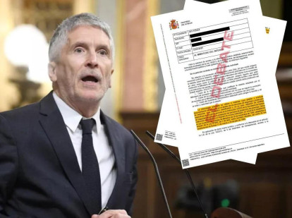 Montaje del ministro del Interior, Fernando Grande-Marlaska, con los documentos a los que ha tenido acceso El Debate