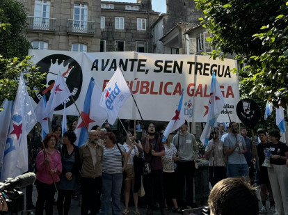Protesta del BNG en Santiago contra Leonor