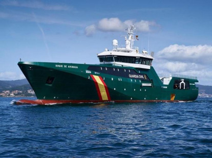 La patrullera de la Guardia Civil 'Duque de Ahumada' trabaja bajo las órdenes de Frontex en el Canal de la Mancha