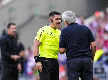 José Mourinho discute con Ortiz Arias