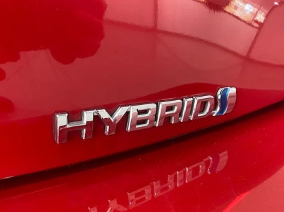 El nuevo etiquetado podría afectar de lleno a los coches híbridos