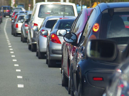 Los atascos es el lugar que aprovechan muchos conductores para lucir coche