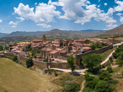 El pueblo medieval amurallado de Mirambel, en Teruel