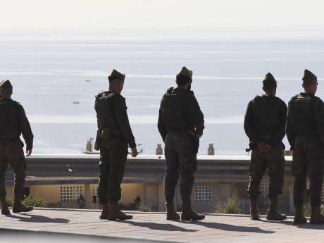 Efectivos de la Legión realizan labores de vigilancia en Ceuta