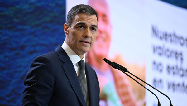 Pedro Sánchez, durante la presentación de su plan milagro contra los aranceles